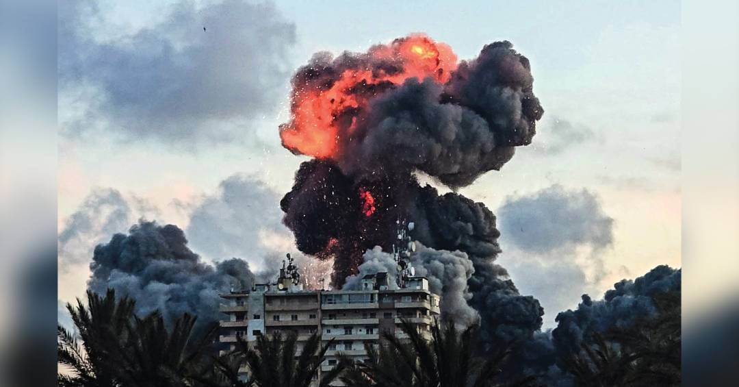 Ap�s Israel bombardear L�bano, Ir� lan�a m�sseis em territ�rio israelense