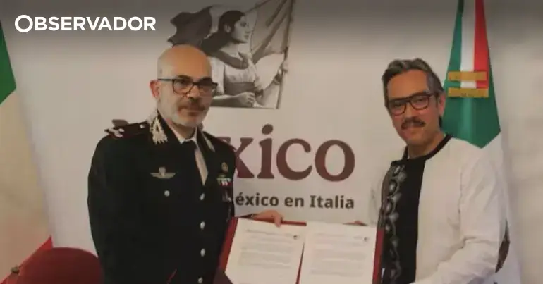 It�lia devolve artefactos apreendidos ao M�xico