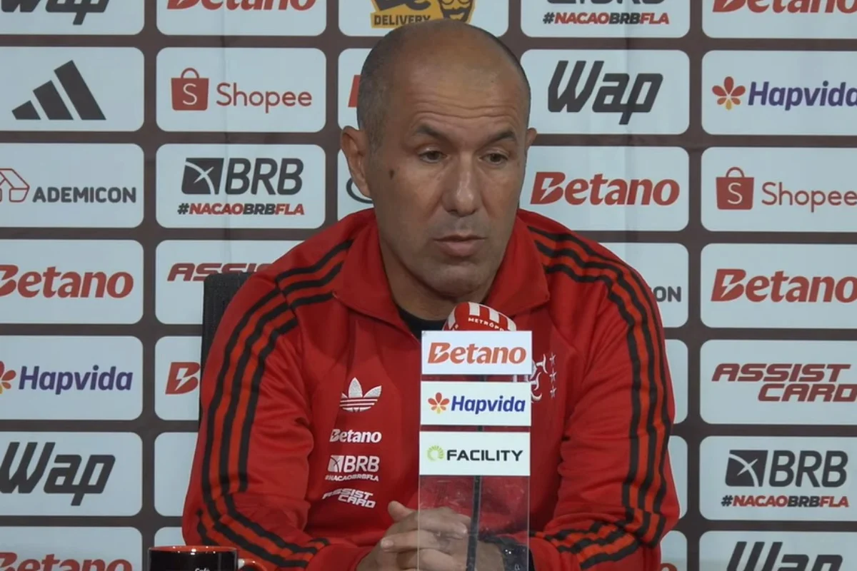 Leonardo Jardim destaca import�ncia de vit�ria no amistoso em Bras�lia