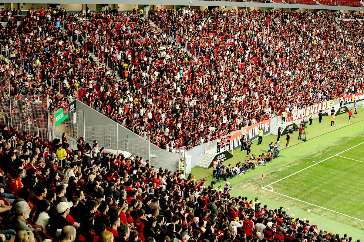 Camarote Metr�poles empolga com show de gols de Flamengo e Olimpia