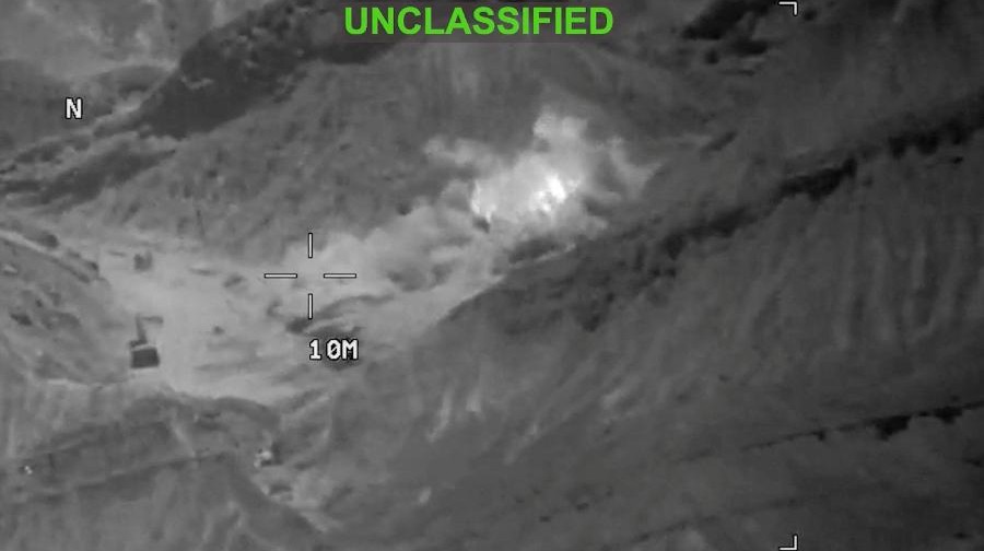 EUA revelam imagens de ofensiva contra o Ir� em resposta a mortes de militares