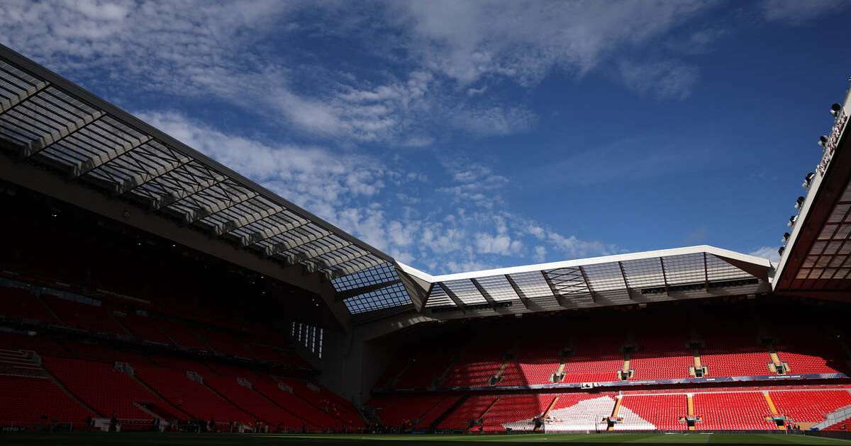 Jeff Bezos abre negocia��es e pode se tornar um dos propriet�rios do Liverpool