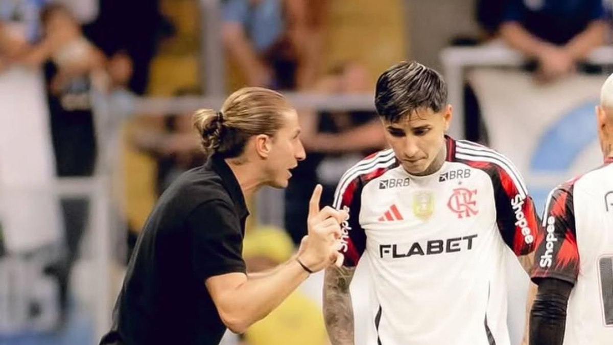 Filipe Lu�s tenta convencer titular do Flamengo a jogar no Monaco
