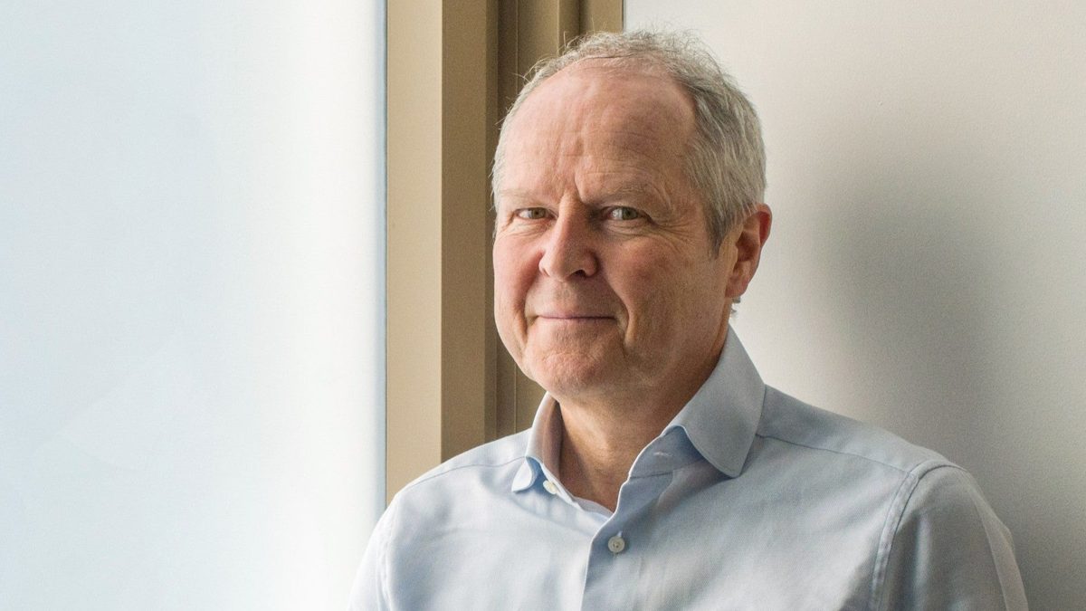 Yves Guillemot, CEO da Ubisoft, diz que consoles podem ficar mais baratos sem leitores de disco em meio � pol�mica do fim das m�dias f�sicas