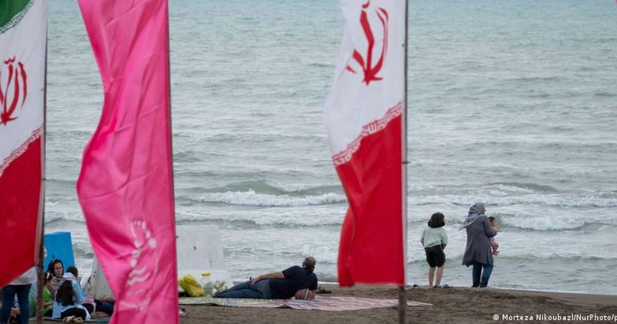 Mar Vermelho e C�spio viram novos focos da crise com o Ir�