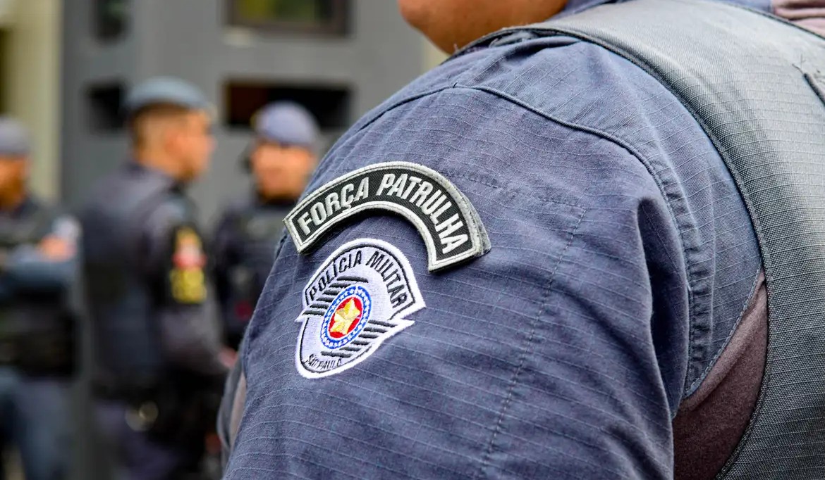 Editorial do Estad�o aponta infiltra��o do PCC na c�pula da PM de SP