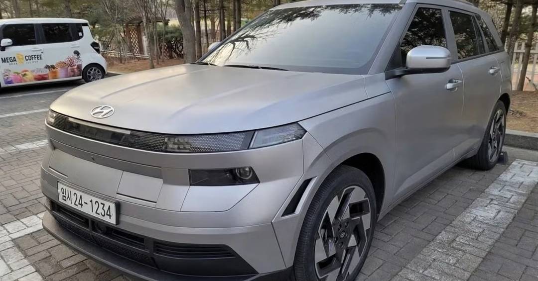 Nova gera��o do Hyundai Creta aparece sem camuflagem e sinaliza vers�o el�trica