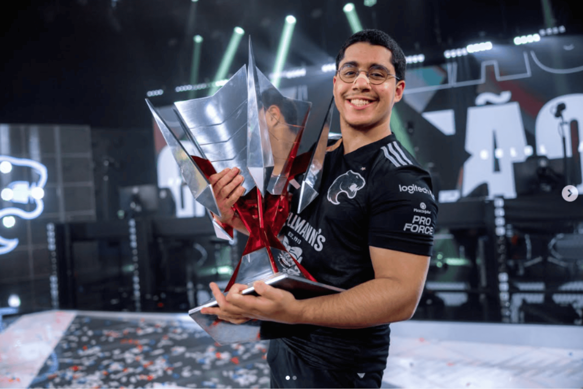 Puni��o de Tatu no CBLOL reacende debate sobre regras e profissionalismo nos e-sports