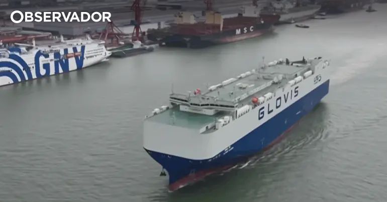 Navio chin�s trouxe 7.738 carros da Tesla para a Europa