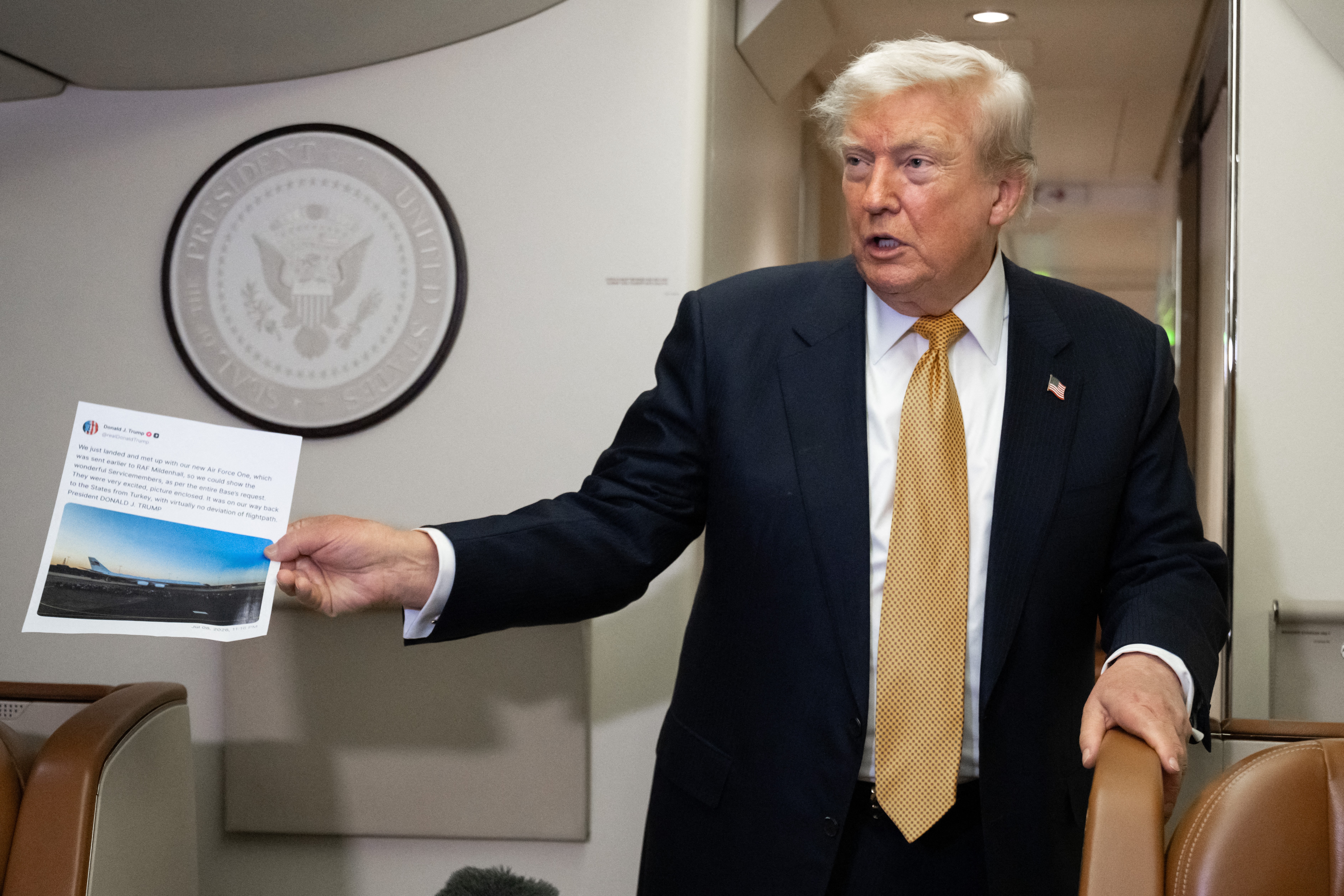 Trump quer vender milissegundos de vantagem a investidores; entenda por que isso vale milh�es