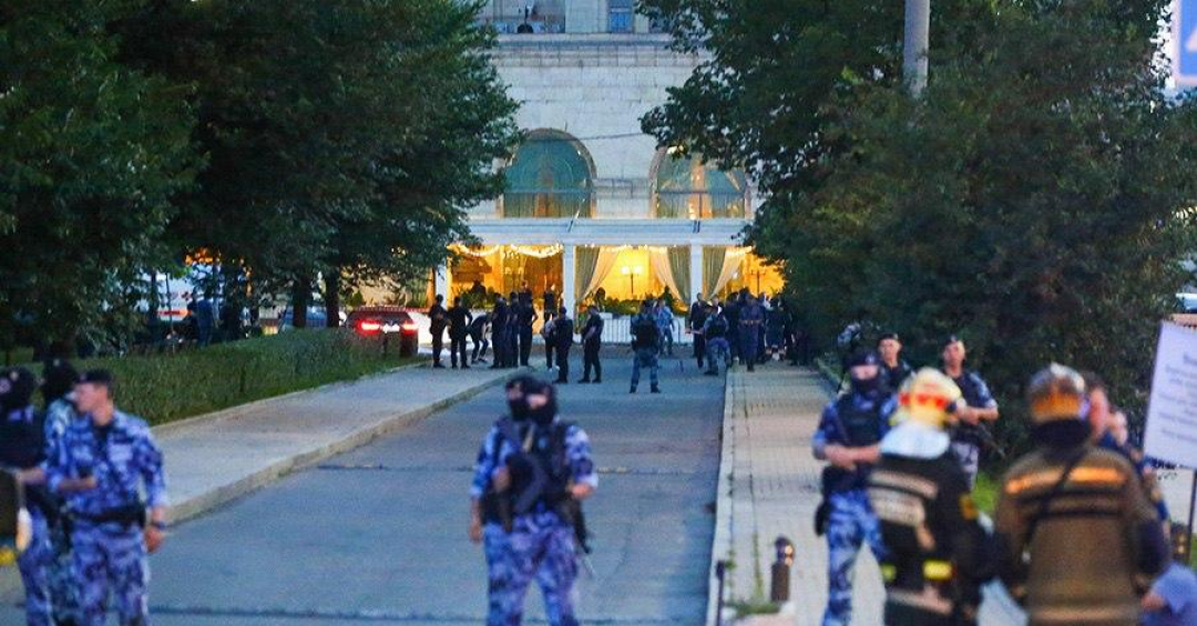R�ssia culpa Ucr�nia por ataque com bomba que matou 5 em restaurante de luxo em Moscou
