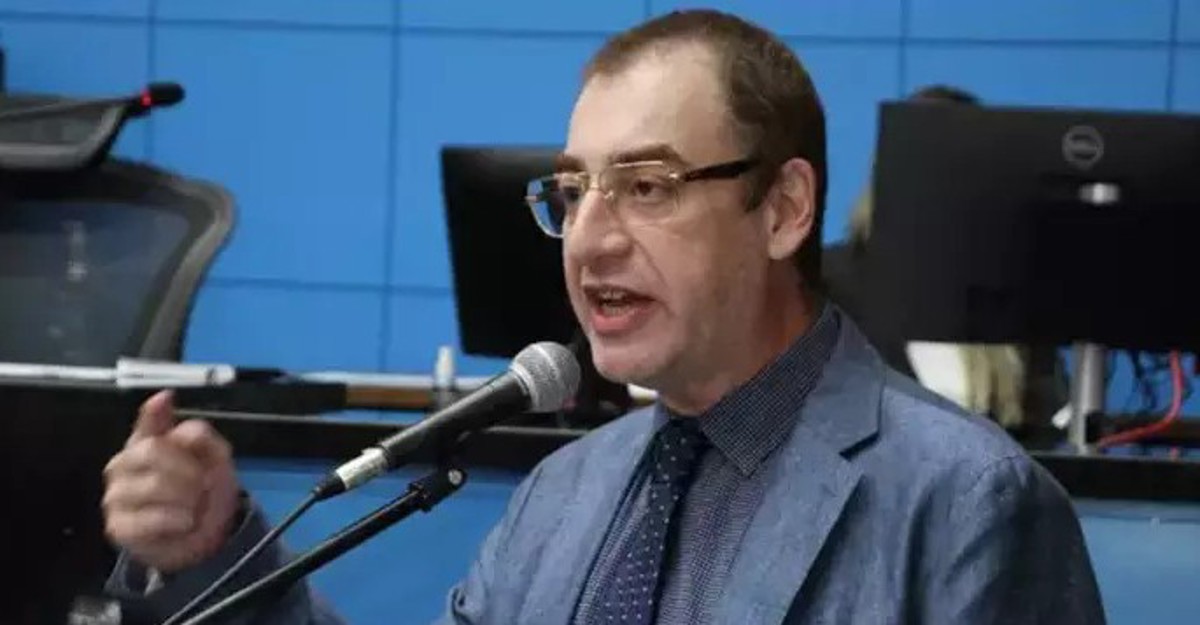Ex-deputado condenado por liga��o com jogo do bicho � preso na Bol�via