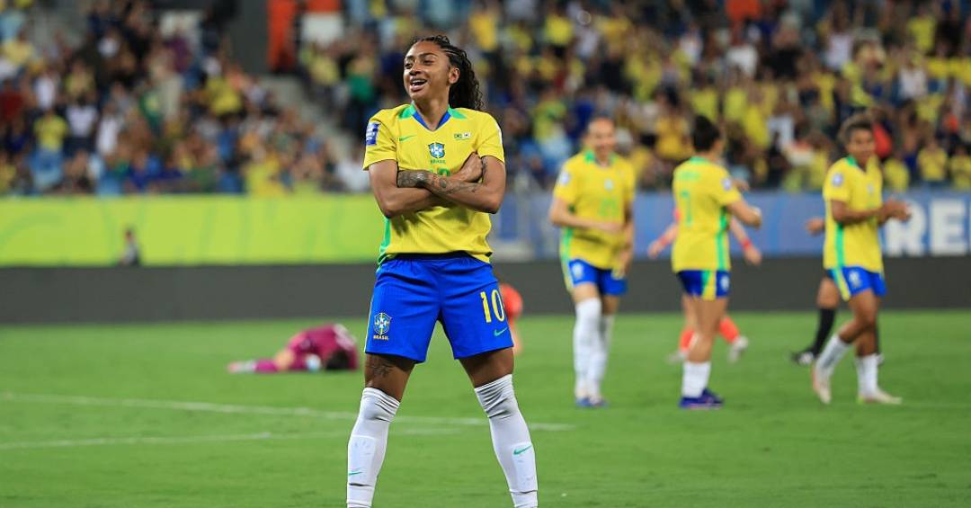Kerolin no Barcelona: transfer�ncia � a maior de uma atleta brasileira na hist�ria