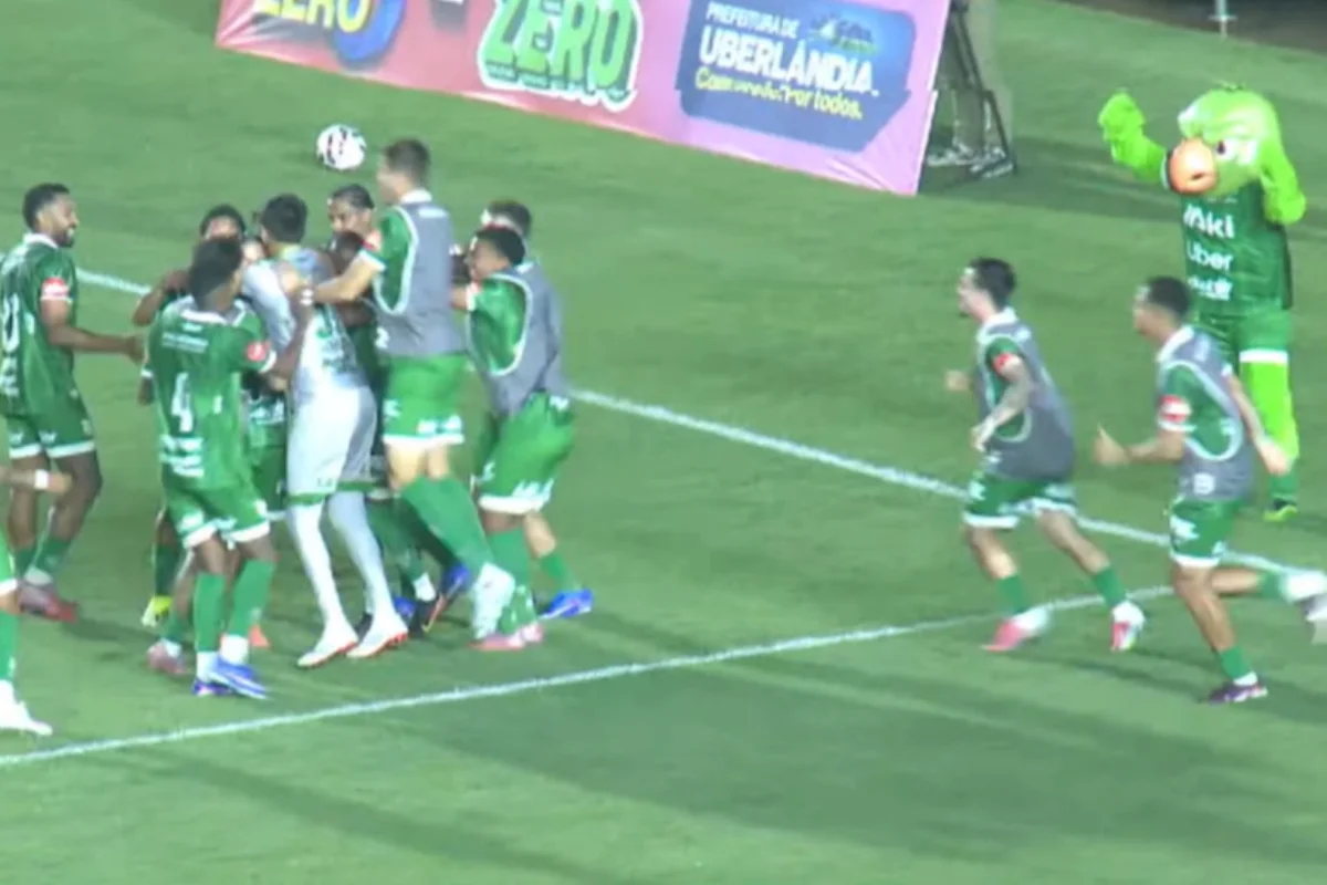 S�rie D ZeroUm: confira os melhores momentos de UberL�NDIA-MG x CSA-AL