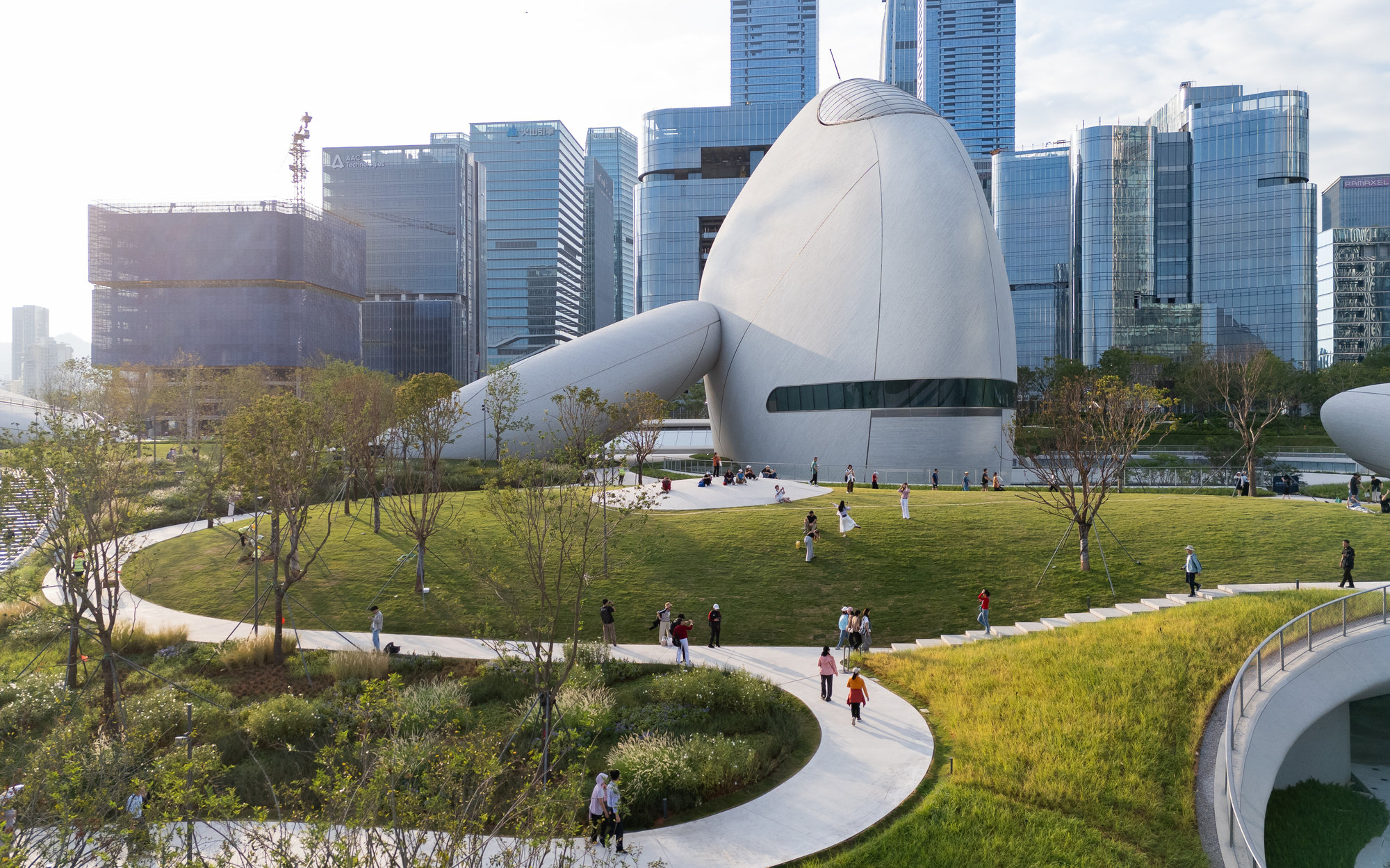 Pra�a Cultural da Ba�a de Shenzhen / MAD Architects