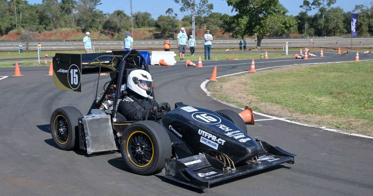 FSAE Brasil: F�rmula UTFPR conquista a melhor coloca��o de sua hist�ria