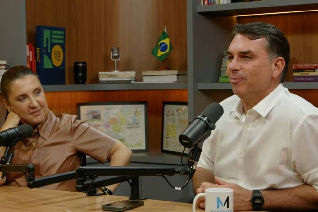 Fl�vio Bolsonaro anuncia novos nomes da equipe econ�mica; saiba quem s�o