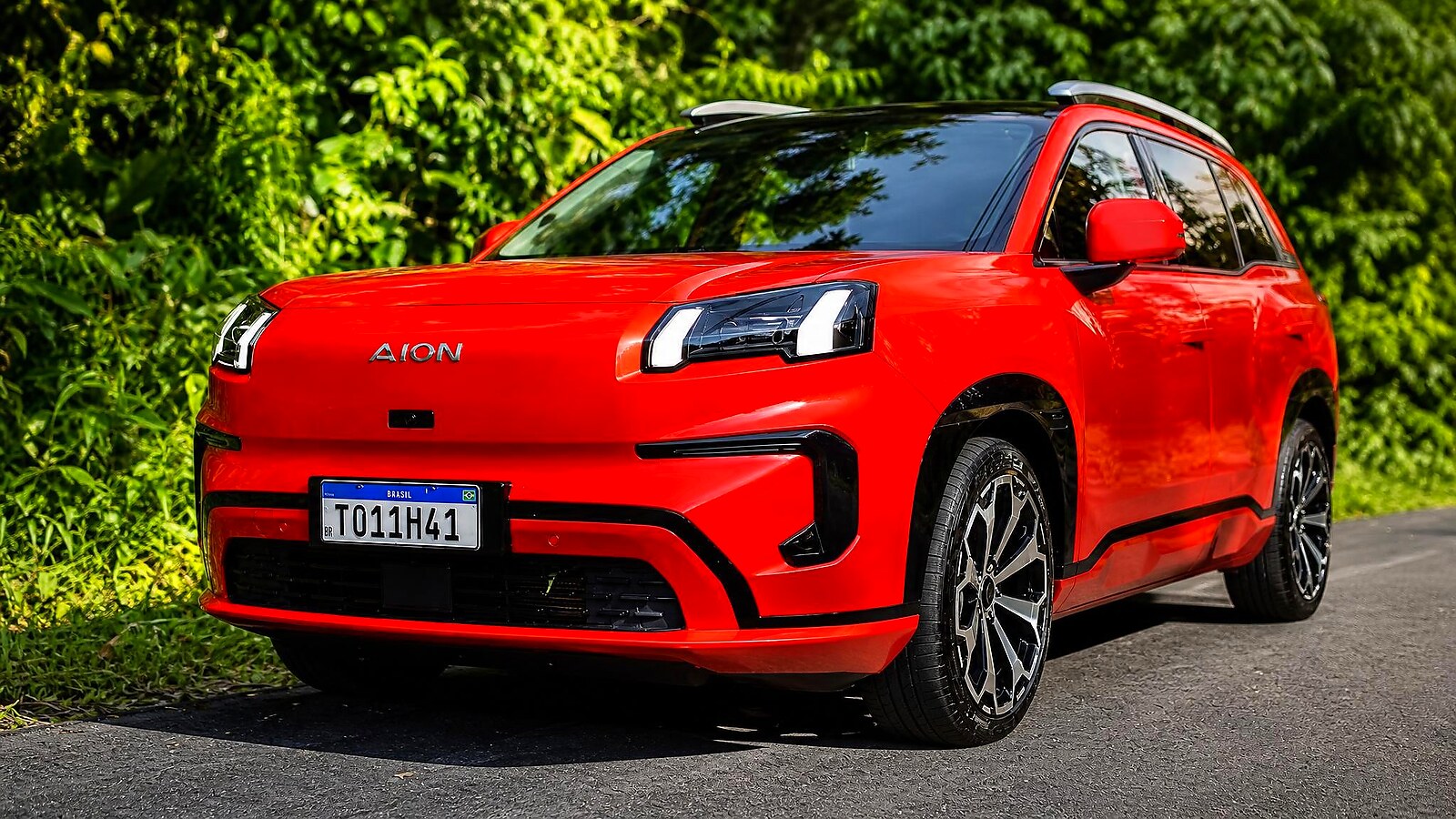 Regras mais duras para EVs na China podem ampliar vantagem de gigantes e dificultar lan�amentos r�pidos das marcas menores
