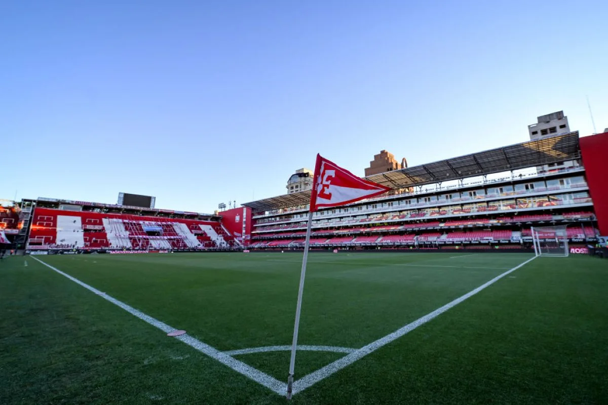 Est�dio do Estudiantes pode n�o sediar o jogo contra o Flamengo; entenda