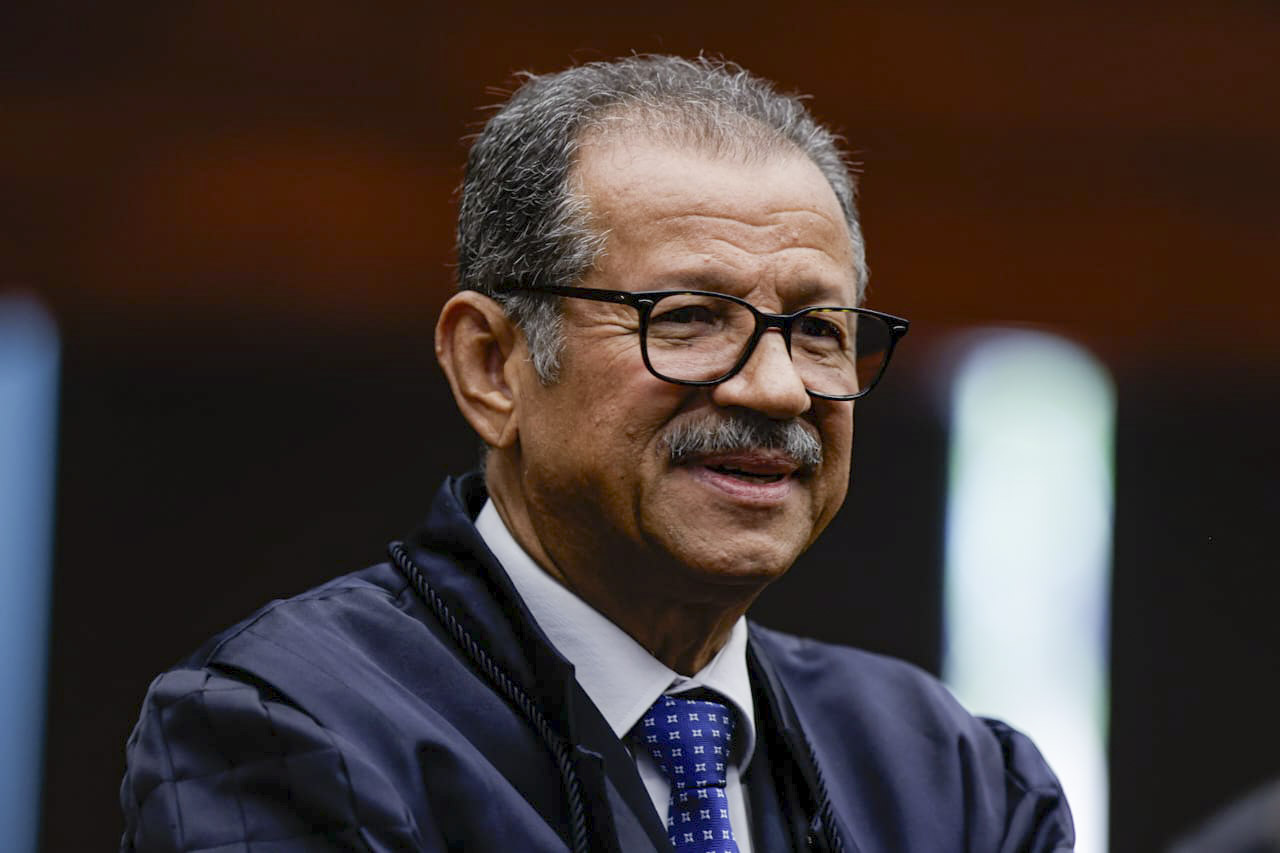 PF no encontra vnculo financeiro entre ex-desembargador e 8/1