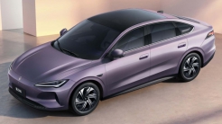 Volkswagen confirma novo Jetta M6 el�trico