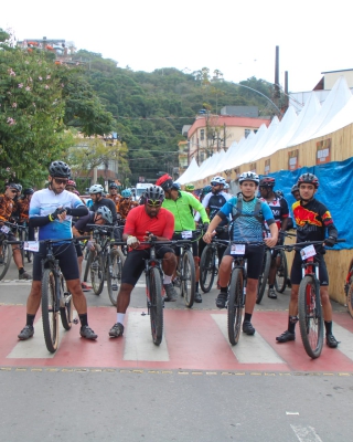 2� Pedal de Santo Ant�nio da Estiva reuniu ciclistas de diversas cidades e foi marcado pelo esp�rito de amizade e supera��o