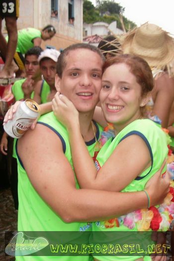 BLOCO DAS PIRANHAS E DO TOMBO EM SANTA ISABEL 